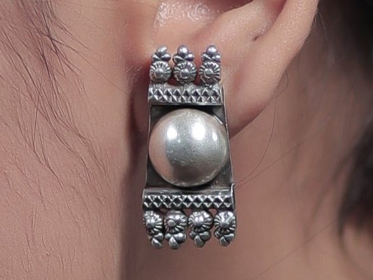 Mashal Earring